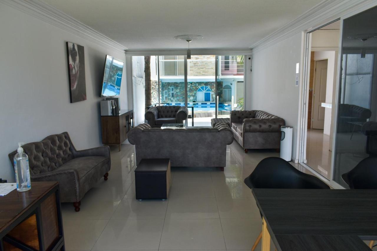 10 Venator House Boutique Aparthotel เลออน ภายนอก รูปภาพ